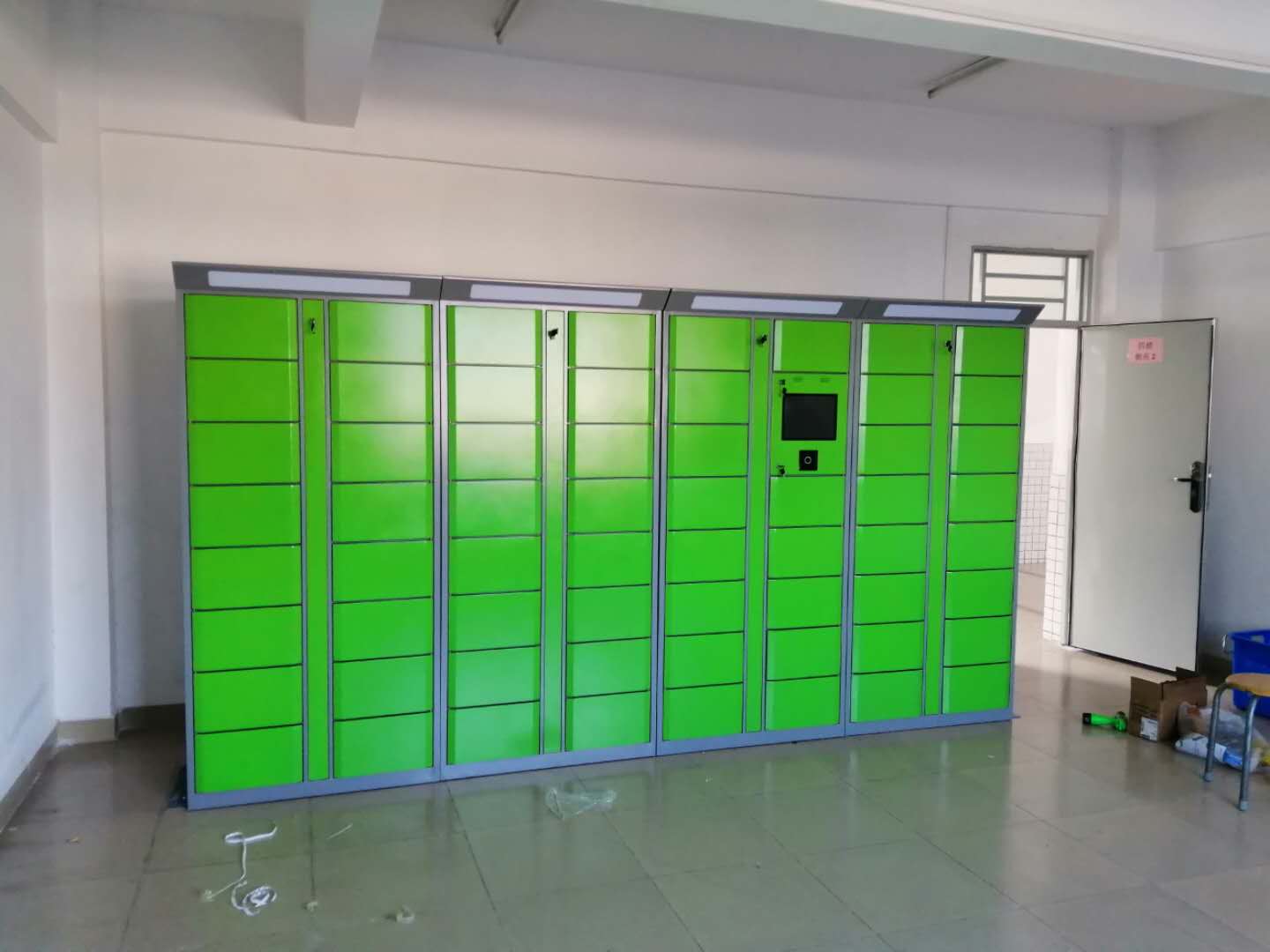 广东惠州某工业园智能洗衣收发柜