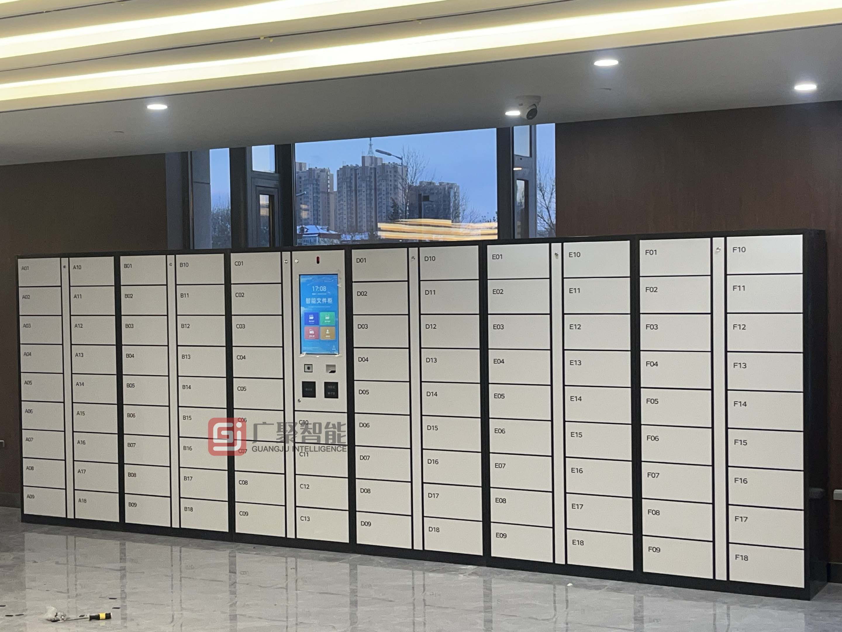 山西省某政务大厅自助取件柜